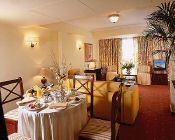Suite 0022.jpg